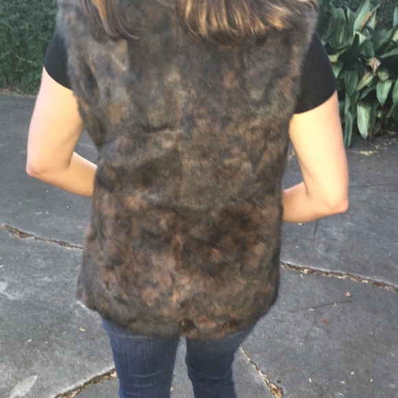 Real Rabbit Fur Vest - Picture 2 of 4